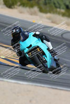 media/Feb-04-2024-SoCal Trackdays (Sun) [[91d6515b1d]]/6-Turn 10 Set 2 (1120am)/